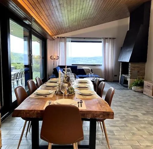 La Maison Des Trois Arbres 빌라 *