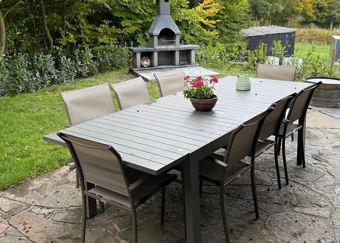 La Maison Des Trois Arbres * 말메디